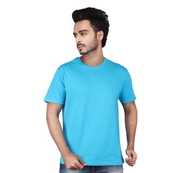 Men Solid Round Neck Pure Cotton Blue T-Shirt