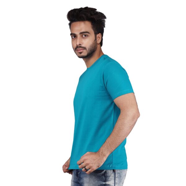 Men Solid Round Neck Pure Cotton Pastel Green T-Shirt - Image 2