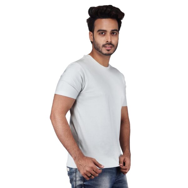 Men Solid Round Neck Pure Cotton Steel Grey T-Shirt